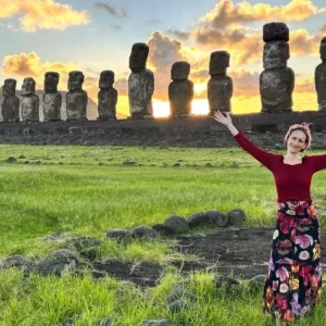 Sunrise in Tongariki